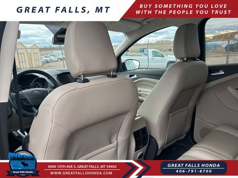 Used 2019 Ford Escape SEL image 21