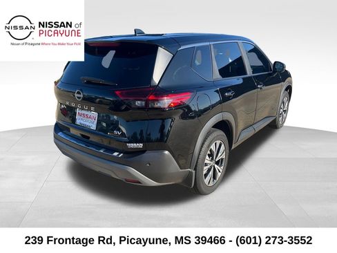 Used 2023 Nissan Rogue SV FWD image 6