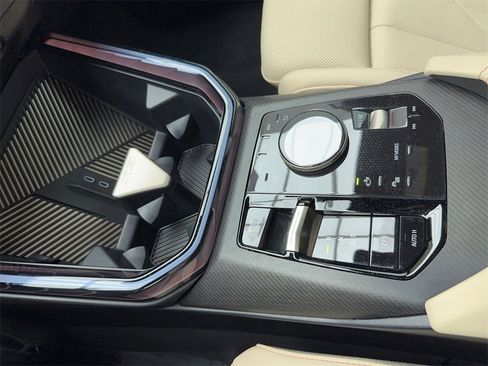 Used 2025 BMW X3 xDrive30i image 33