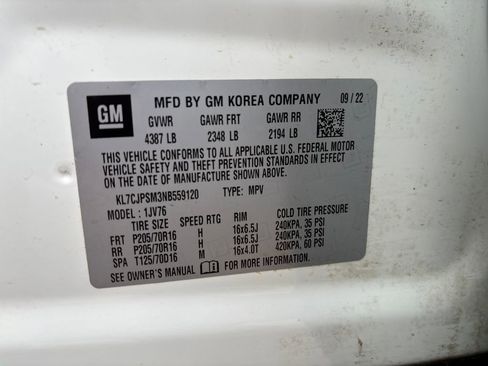 Used 2022 Chevrolet Trax LT w/ LT Convenience Package image 28