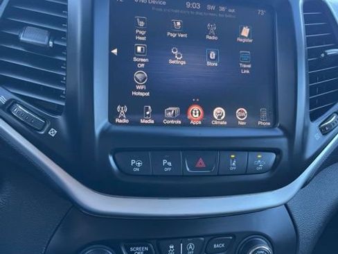 Used 2016 Jeep Cherokee Limited w/ Luxury Group AWD/4WD image 48