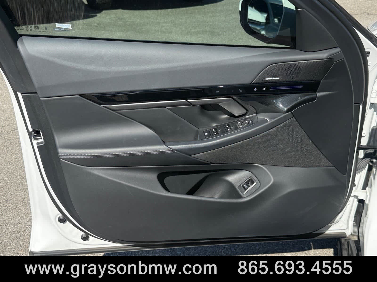 Used 2024 BMW 530i xDrive w/ M Sport Package AWD/4WD image 14