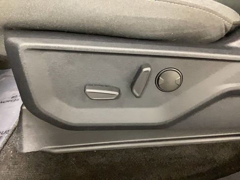 Used 2022 Ford F150 XLT w/ Equipment Group 302A High image 14