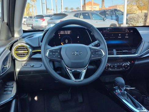 New 2026 Chevrolet Trax ACTIV w/ Driver Confidence Package image 7