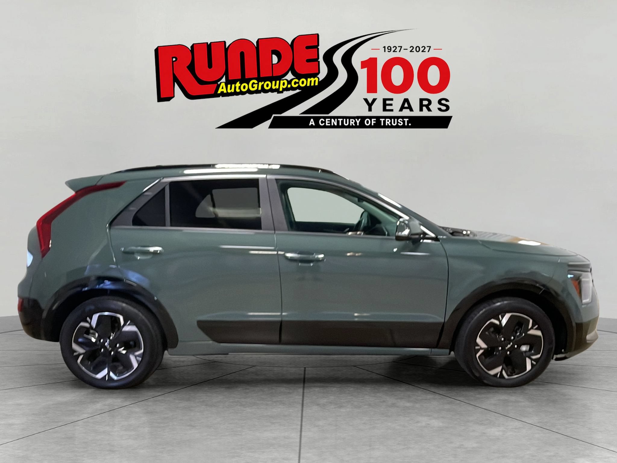 Used 2025 Kia Niro Wave w/ Wave Preserve Package FWD image 7