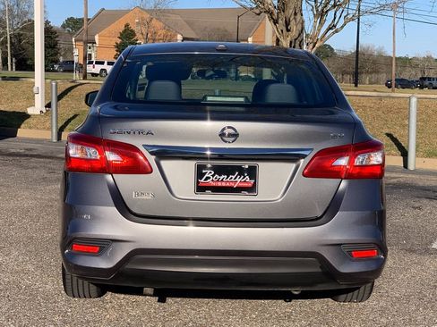 Used 2017 Nissan Sentra SV w/ Style Package image 6