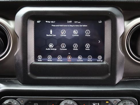 Used 2021 Jeep Wrangler Sport AWD/4WD image 35
