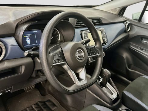 Used 2025 Nissan Versa SV FWD image 18