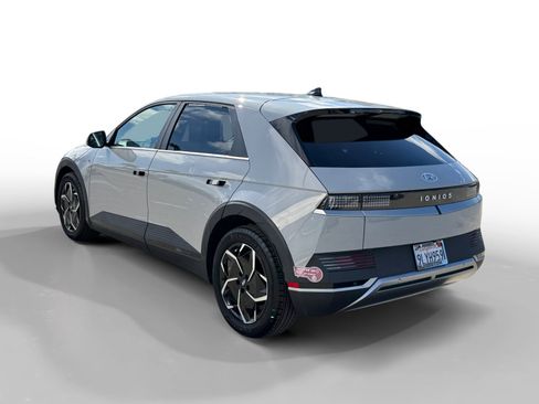 Certified 2024 Hyundai Ioniq 5 SEL image 3