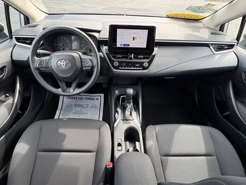 Used 2023 Toyota Corolla LE FWD image 12
