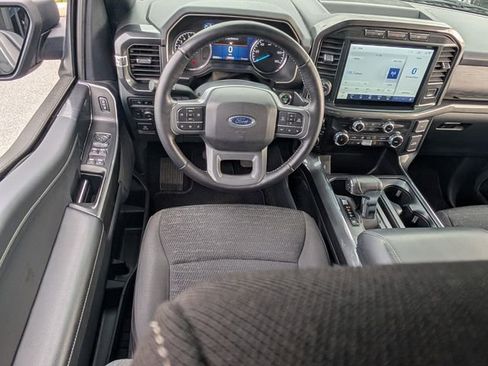 Certified 2022 Ford F150 XLT w/ Equipment Group 302A High image 10