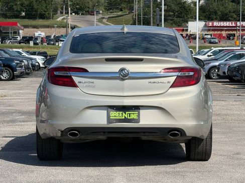 Used 2015 Buick Regal Premium w/ Driver Confidence Package #2 FWD image 4
