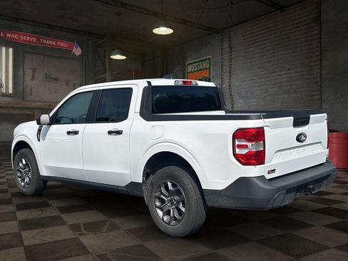 Used 2025 Ford Maverick XLT FWD image 4