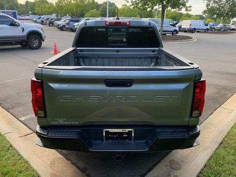 Used 2025 Chevrolet Colorado W/T w/ Advanced Trailering Package RWD image 31