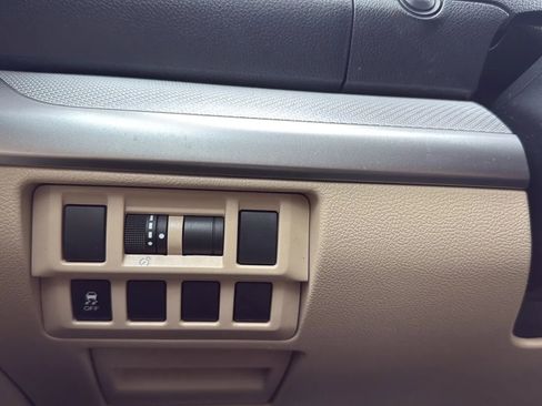 Used 2018 Subaru Outback 2.5i image 15