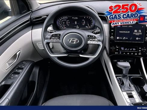 Used 2024 Hyundai Tucson SEL FWD image 5