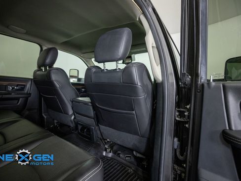 Used 2016 RAM 2500 Laramie w/ Sport Appearance Group AWD/4WD image 34