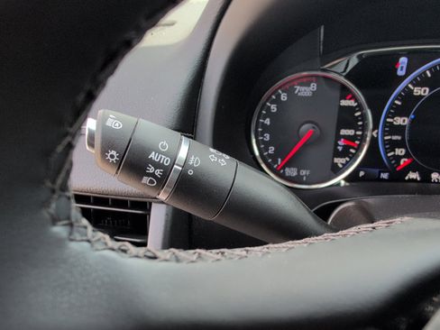 Used 2024 GMC Terrain Denali w/ Denali Premium Package image 23