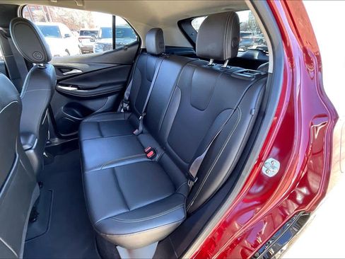Used 2024 Buick Encore GX Sport Touring image 21