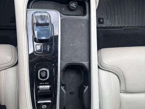 Used 2021 Volvo XC90 T8 Inscription w/ Protection Package Premier AWD/4WD image 28