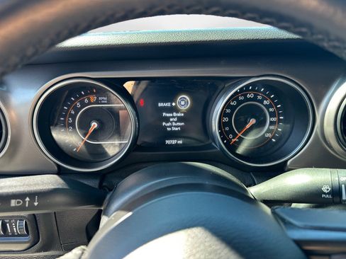 Used 2020 Jeep Wrangler Sport image 14