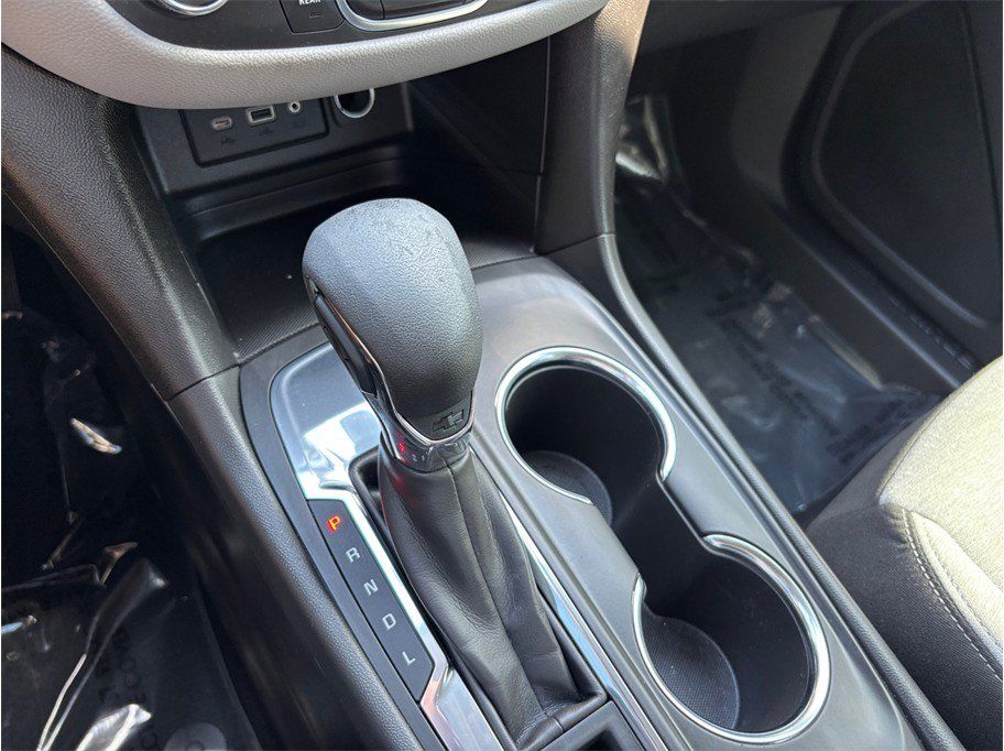 Used 2023 Chevrolet Equinox LS FWD image 30