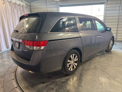 Used 2016 Honda Odyssey SE image 5