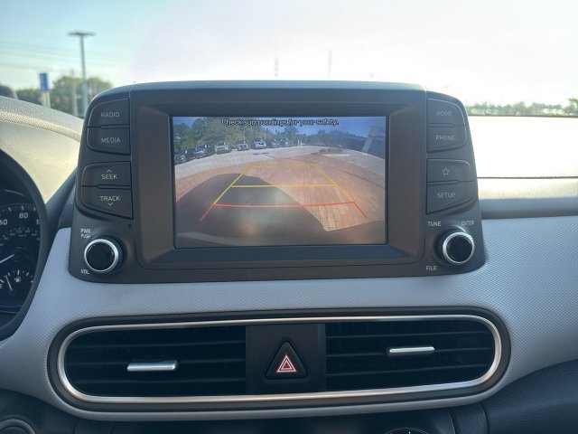 Used 2018 Hyundai Kona SEL AWD/4WD image 17