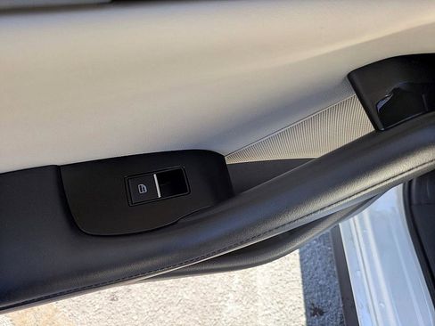 New 2026 MAZDA MAZDA3 2.5 S Preferred image 23