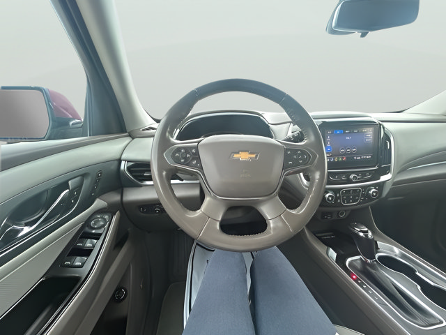 Used 2020 Chevrolet Traverse Premier FWD image 20