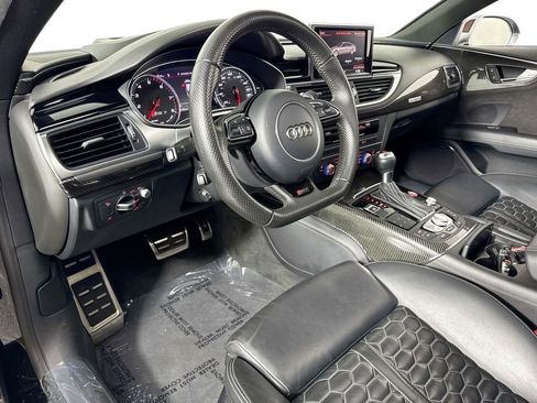 Used 2016 Audi RS 7 Prestige w/ Driver Assistance Package image 9