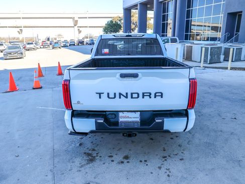 Used 2024 Toyota Tundra SR5 image 8