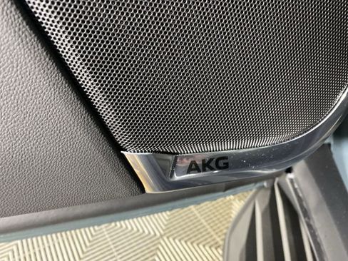 New 2025 Cadillac Escalade Premium Luxury w/ LPO, Radiant Package image 24