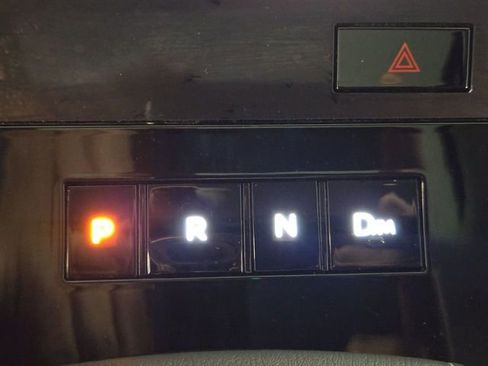 Used 2025 INFINITI QX80 Sensory AWD/4WD image 19