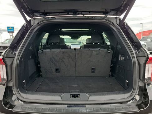 Certified 2025 Ford Explorer ST AWD/4WD image 10