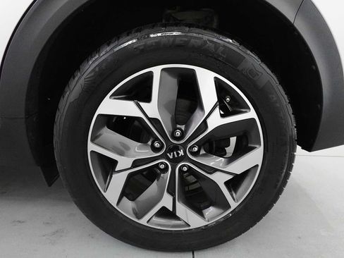 Used 2020 Kia Sportage EX AWD/4WD image 9
