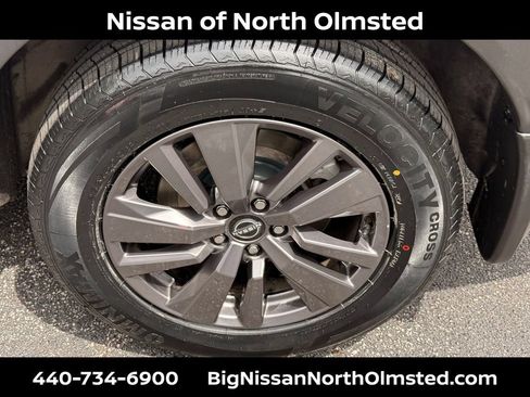 Certified 2023 Nissan Pathfinder SV w/ SV Premium Package AWD/4WD image 28