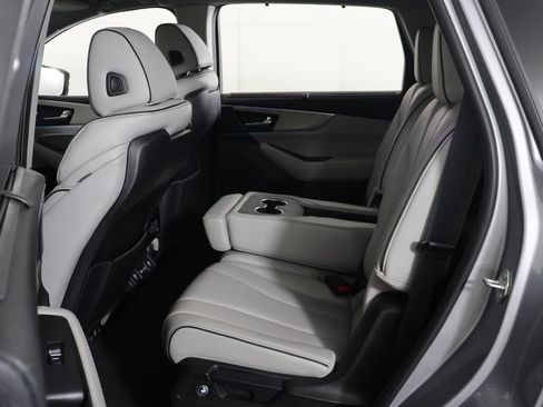 Used 2022 Acura MDX SH-AWD w/ Advance Package image 34