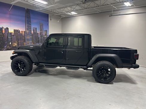 New 2026 Jeep Gladiator Sport AWD/4WD image 4