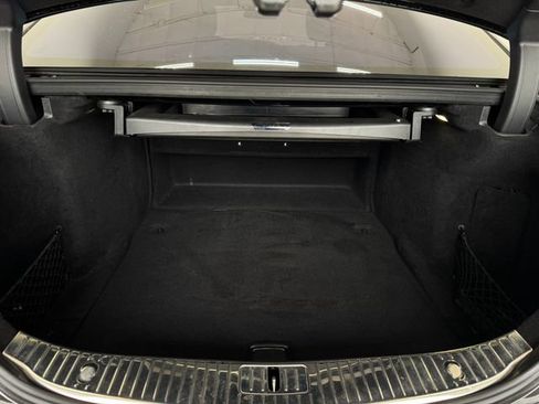 Used 2017 Mercedes-Benz S 550 Sedan image 8