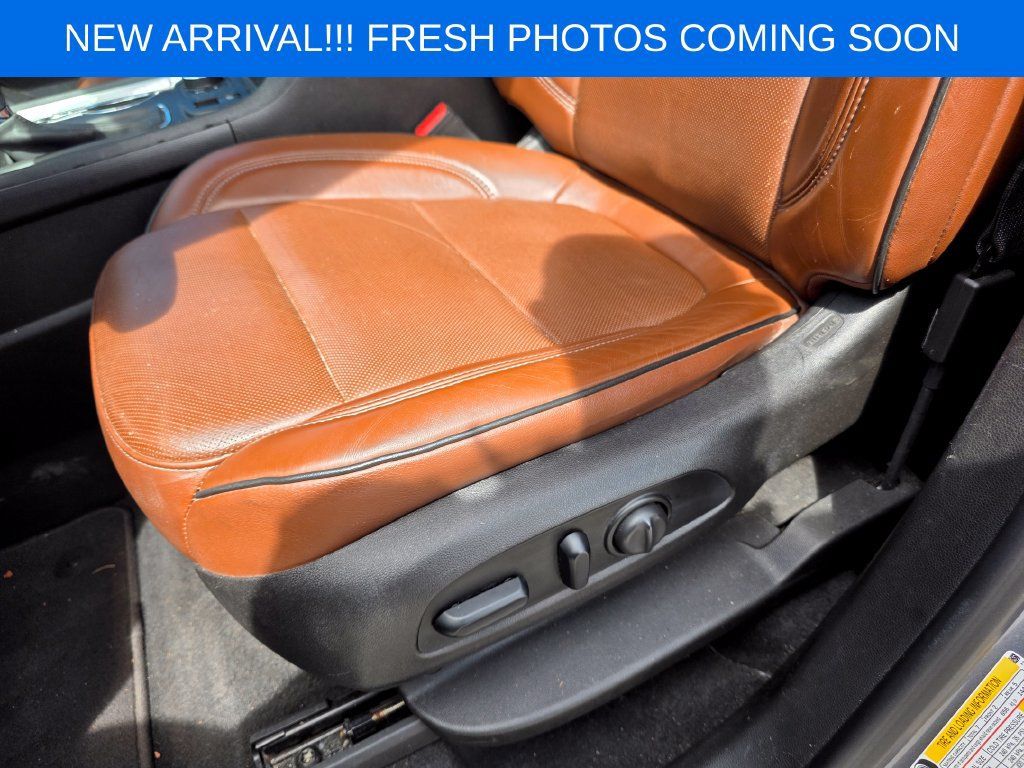 Used 2018 Chevrolet Traverse High Country AWD/4WD image 8
