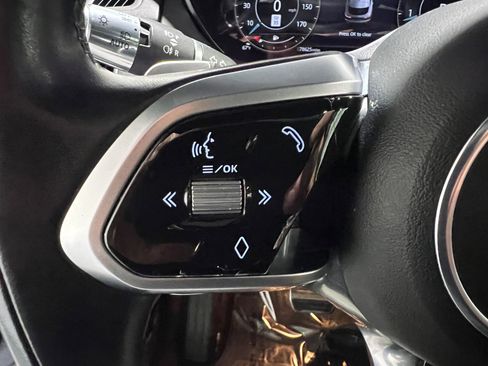 Used 2021 Jaguar E-PACE 300 Sport image 16