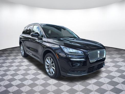 Used 2022 Lincoln Corsair AWD w/ Premium Package image 7