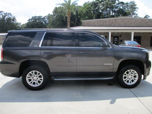 Used 2015 GMC Yukon SLT w/ HD Trailering Package RWD image 26