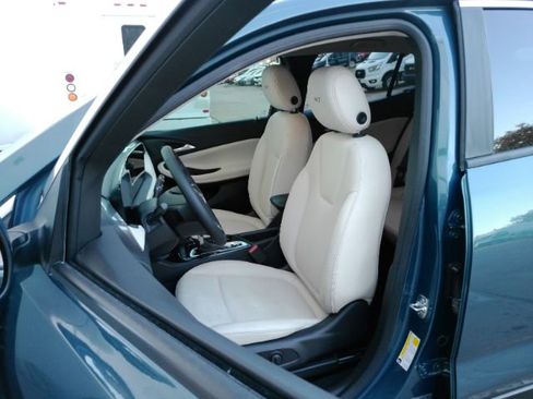 Used 2026 Buick Encore GX Sport Touring w/ Comfort Package image 13