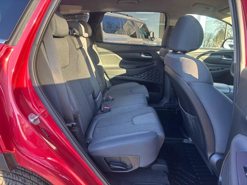 Used 2023 Hyundai Santa Fe SEL image 16