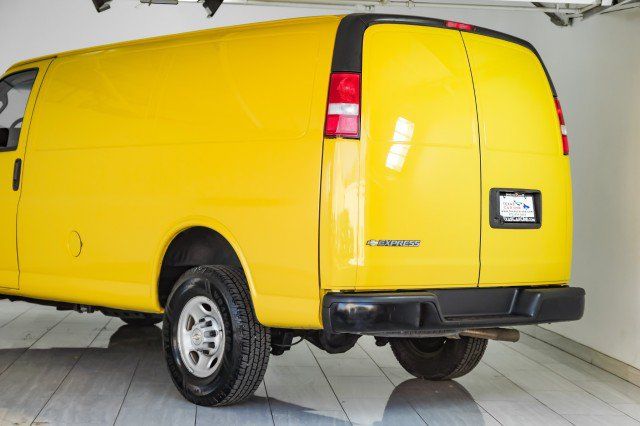 Used 2023 Chevrolet Express 2500 RWD image 49
