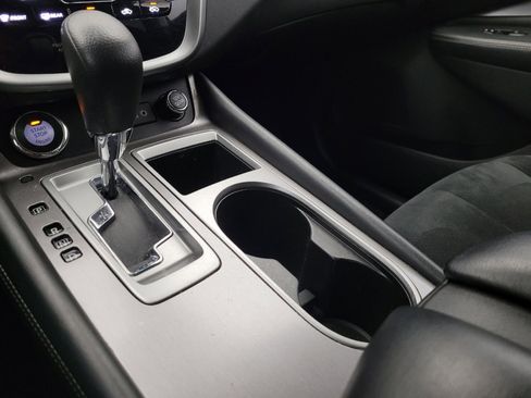 Used 2022 Nissan Murano S image 26