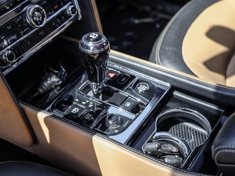 Used 2016 Bentley Mulsanne Speed RWD image 43
