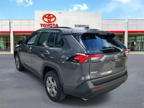 Used 2025 Toyota RAV4 LE image 4